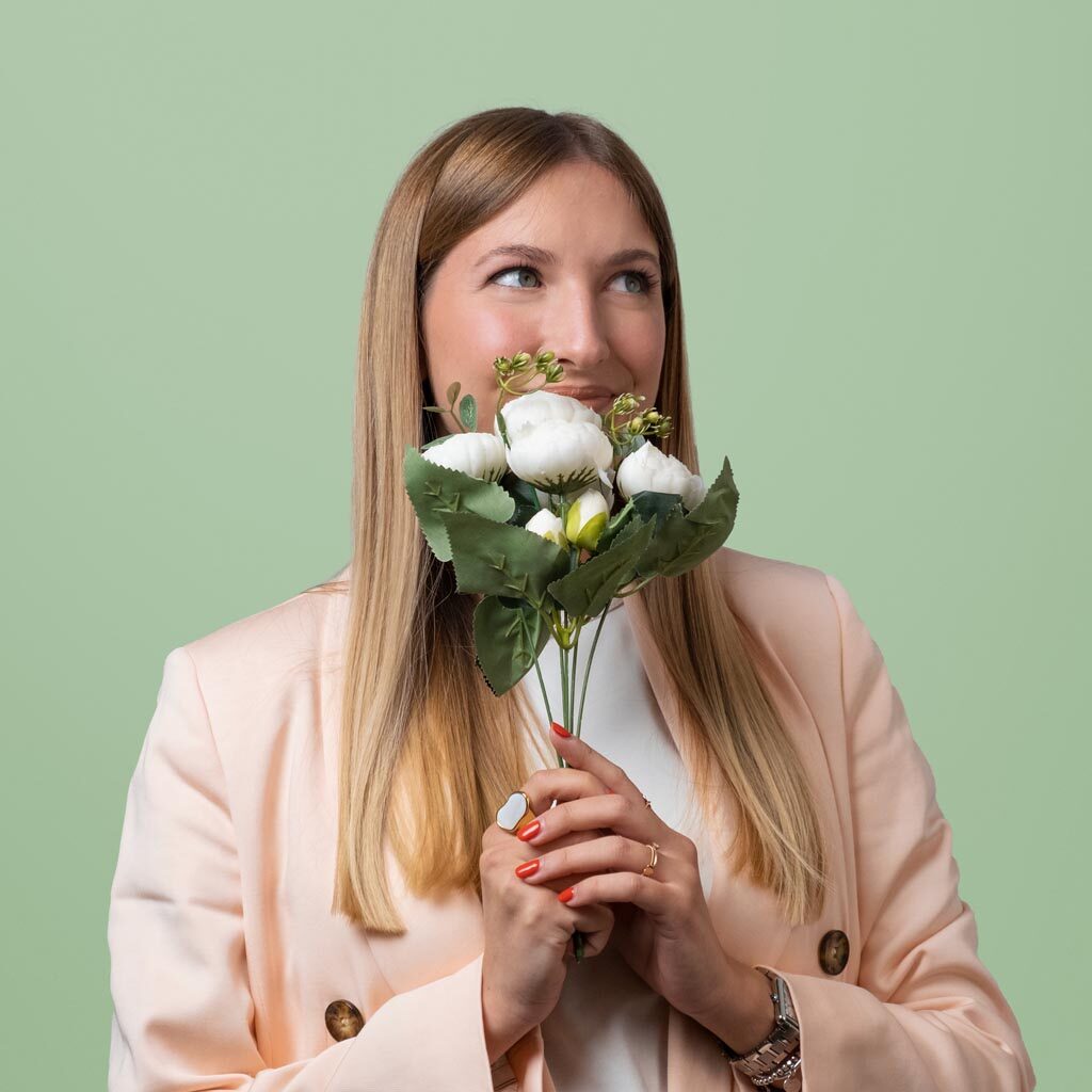 Beauty And Luxury - Alessia Giaconia